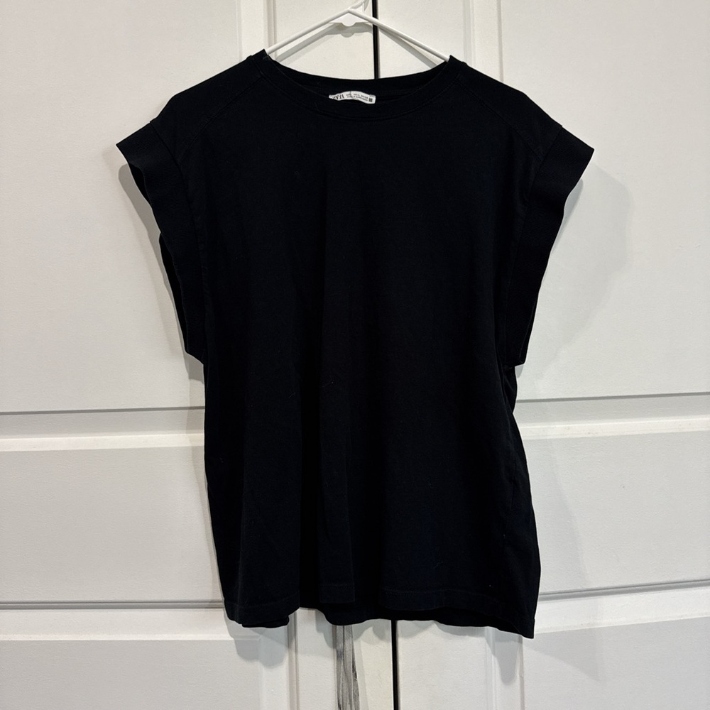 Zara Black Short Sleeve Tee